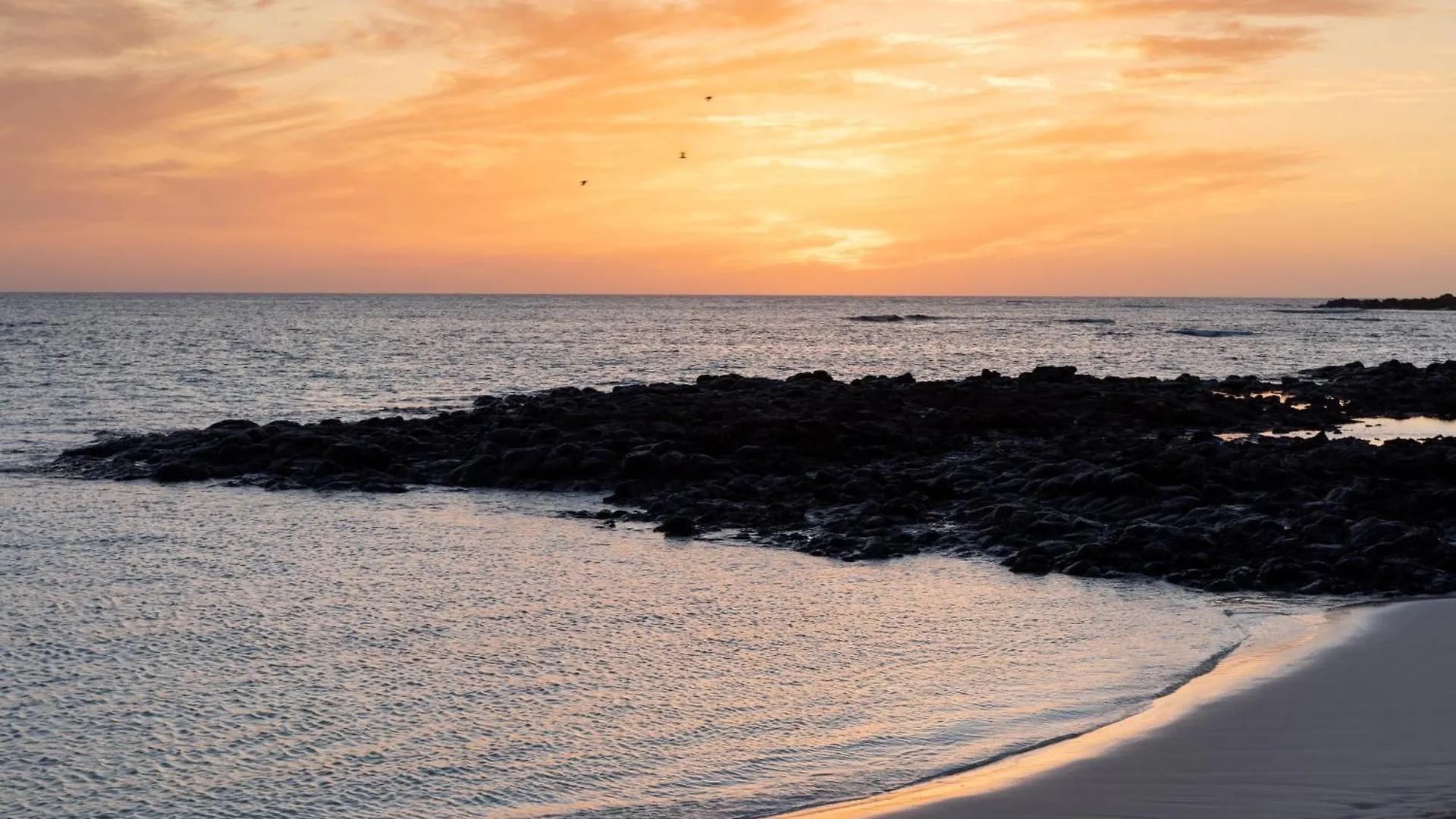Home2Book El Cotillo Duplex Apt, Coastal Paradise 아파트